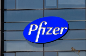 Экспериментальный препарат компании Pfizer для лечения атопического дерматита получил статус прорывного